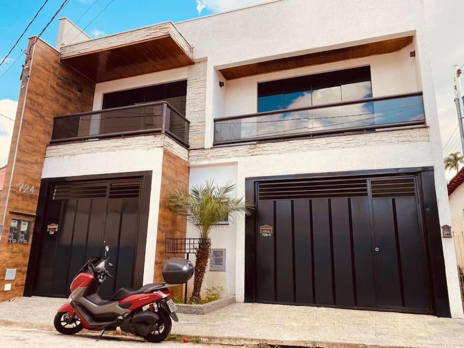 Poços de CaldasCasa Unica E Moderna Centro别墅 外观 照片