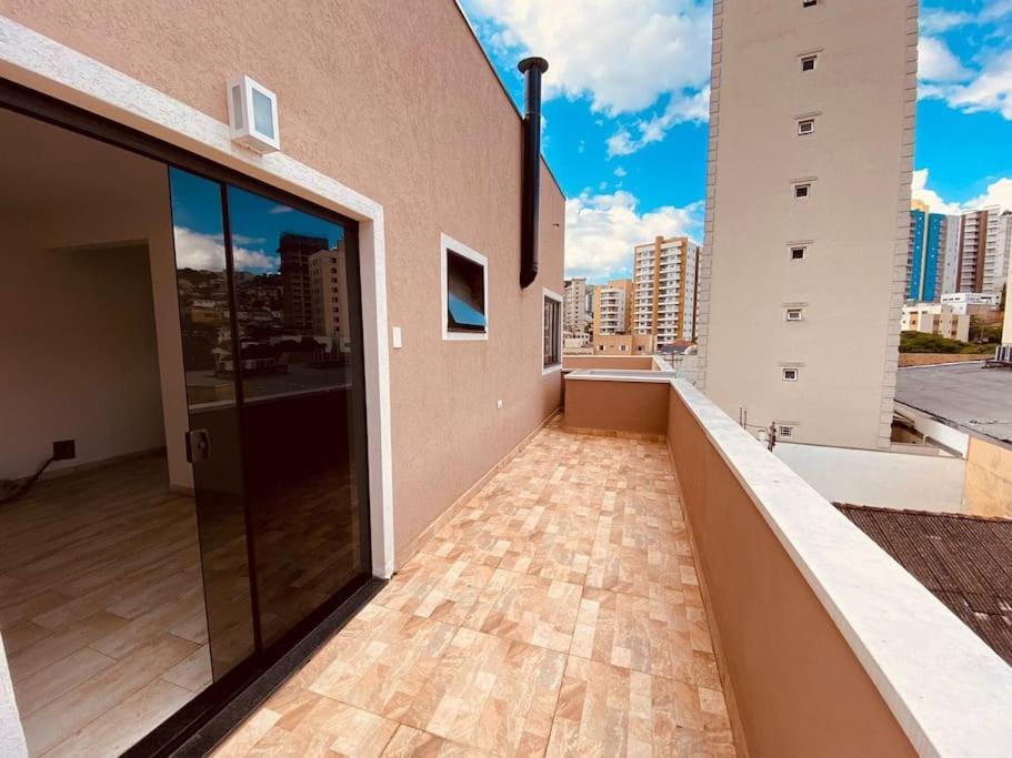 Poços de CaldasCasa Unica E Moderna Centro别墅 外观 照片